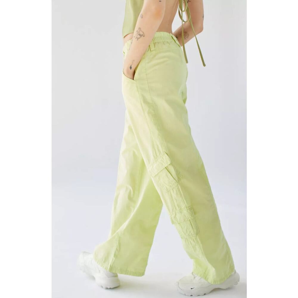 BDG Urban Outfitters NWOT Lime Y2K Low Rise Baggy Wide Leg Cotton Cargo Pant - Picture 3 of 11
